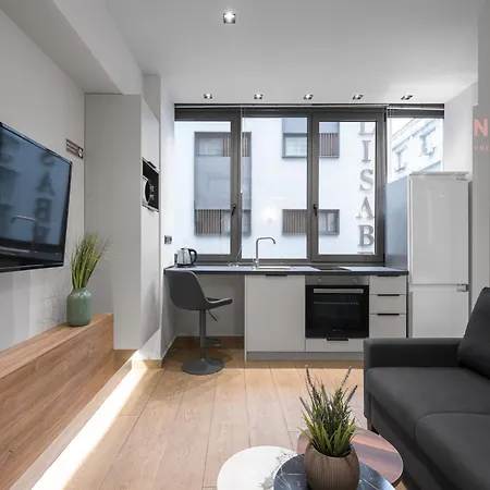 Vellow Door, Nilie Hospitality Mgmt Daire Selanik