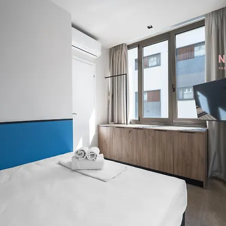 Vellow Door, Nilie Hospitality Mgmt * Tessalónica