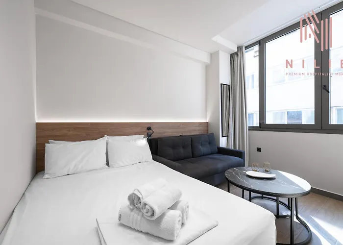 Vellow Door, Nilie Hospitality Mgmt *