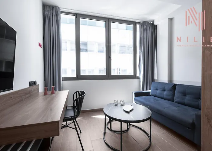 Vellow Door, Nilie Hospitality Mgmt * Soluň