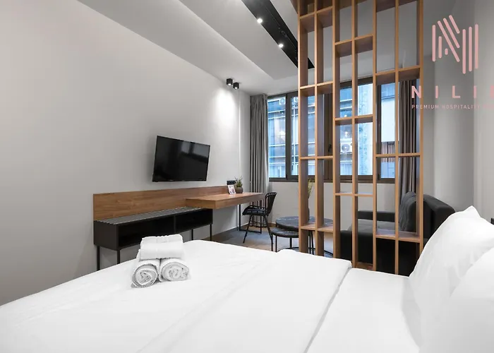 Vellow Door, Nilie Hospitality Mgmt * Soluň